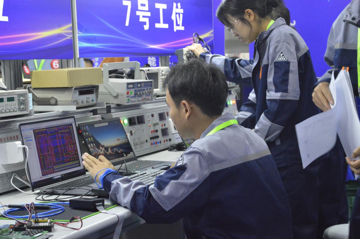 我校成功舉辦2023年云南省職業院校技能大賽“智能電子產品設計與開發”賽項，引領職業教育創新與實踐新篇章